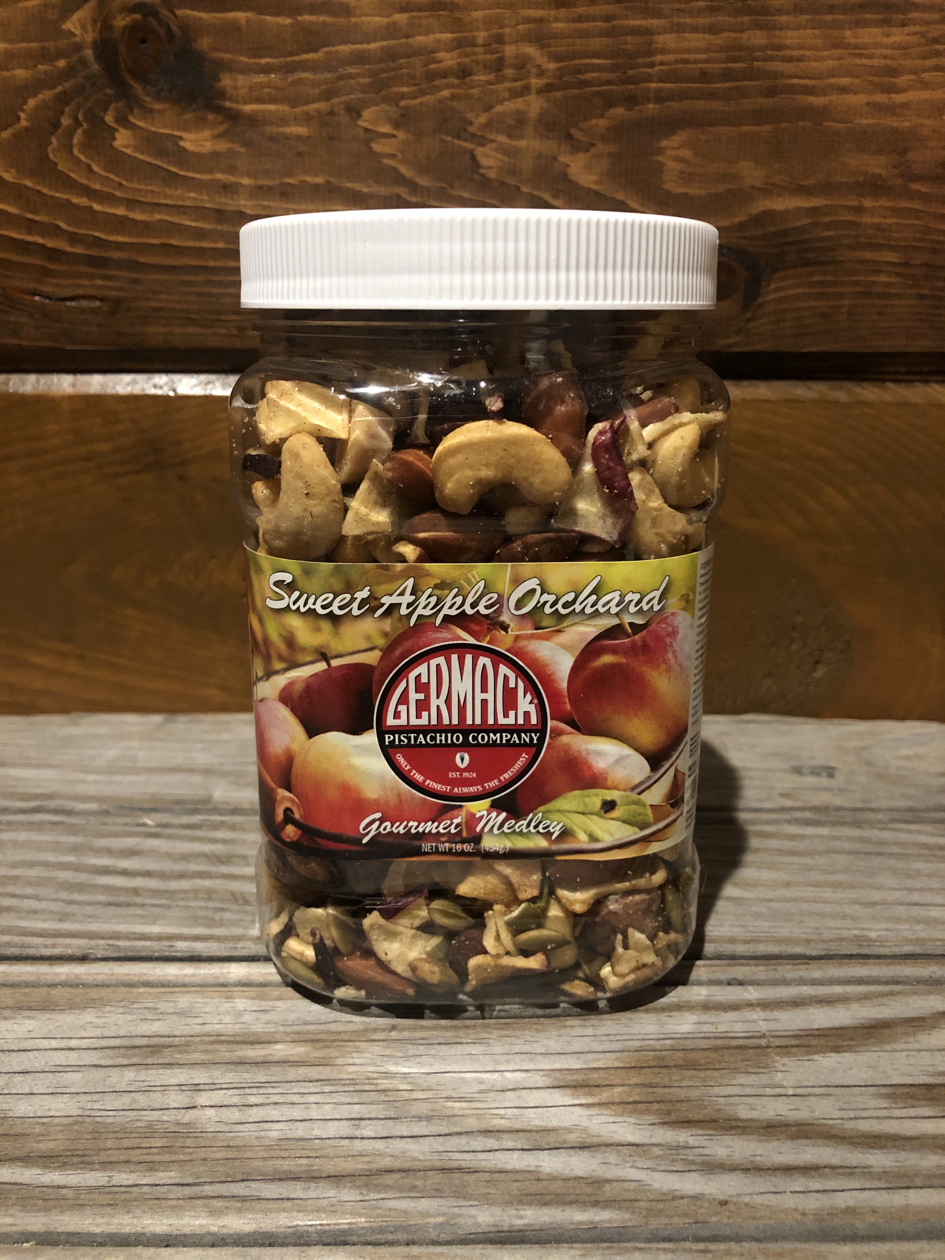 Picture Sweet Apple Orchard Mix (Almonds, Cinnamon Peanuts, Caramel Apple Cups, Cashews, Pepitas, Apple Chips) 16oz