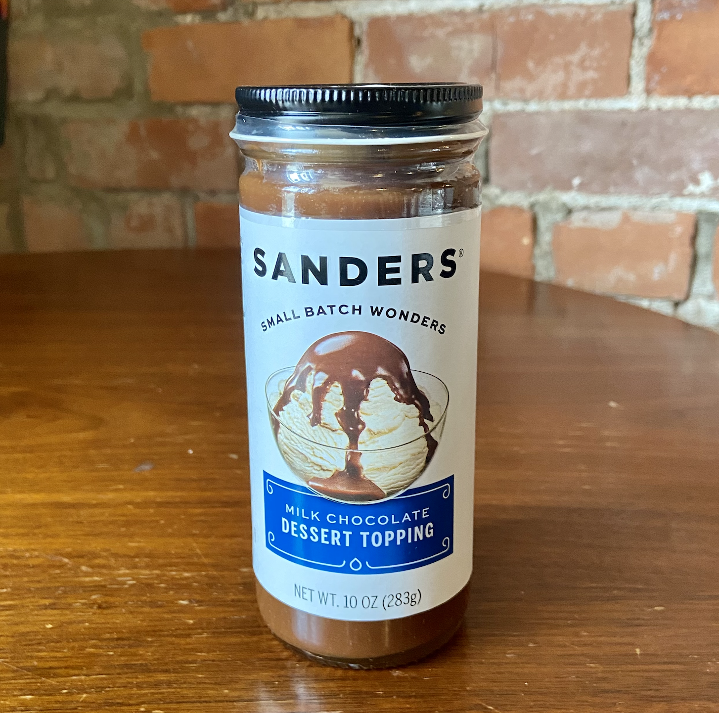 Picture Sanders' Milk Chocolate Dessert Topping 10 oz