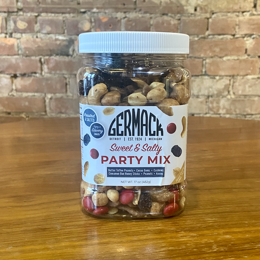 Picture Sweet & Salty Party Mix 17oz Jar