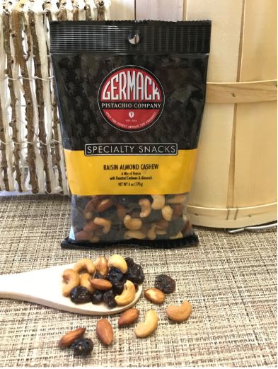 Picture Raisin Almond Cashew Mix - 6 oz C8
