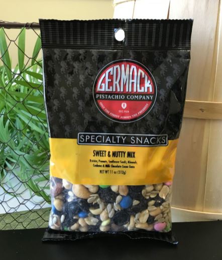 Picture Sweet and Nutty Mix - 11 oz C8